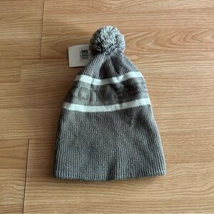 NWT Converse Gray Knit Pom Beanie